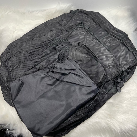 Brand New 6 Set Travel Packing Cube in 4 Sizes with Laundry Bag/Black - Picture 2 of 12